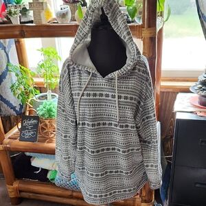 Lou & Grey Hooded Top